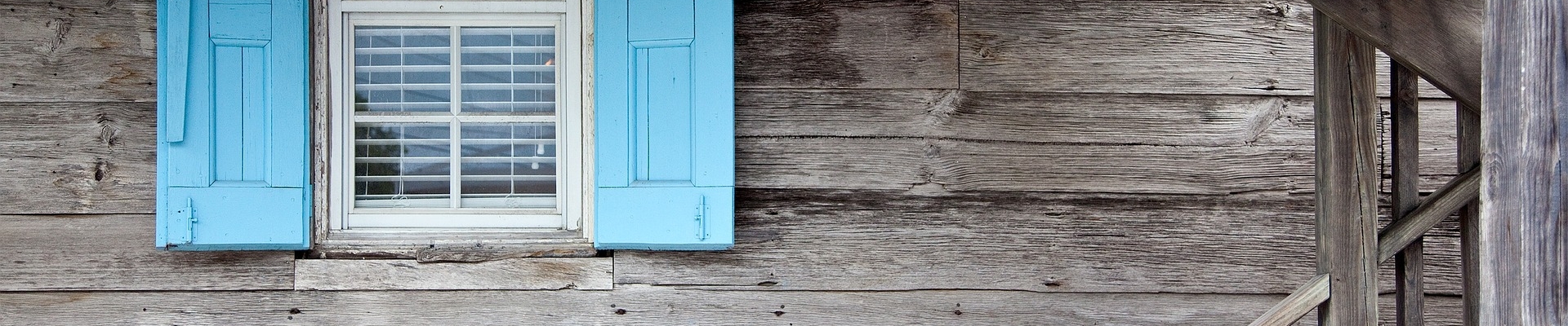 shutters-669296_1920.jpg
